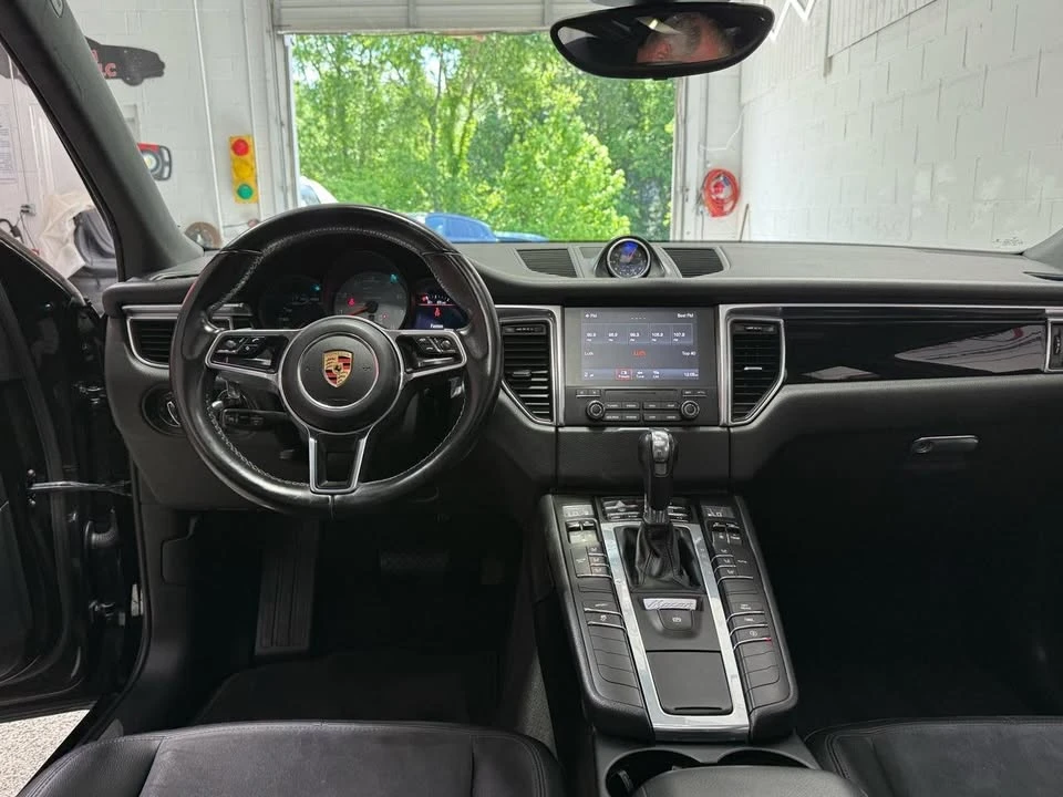 2018 Porsche Macan S - Image 16 of 20