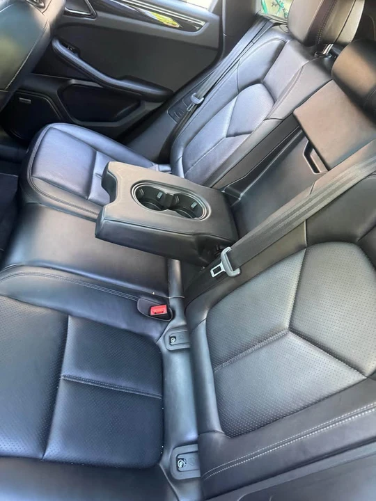 2018 Porsche Macan S - Image 8 of 11