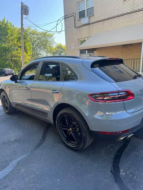 2018 Porsche Macan S - Image 2 of 11
