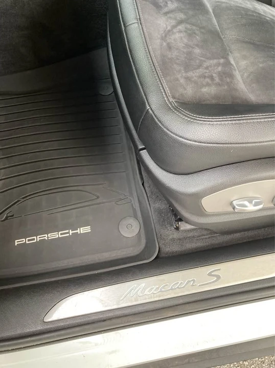 2018 Porsche Macan S - Image 14 of 20