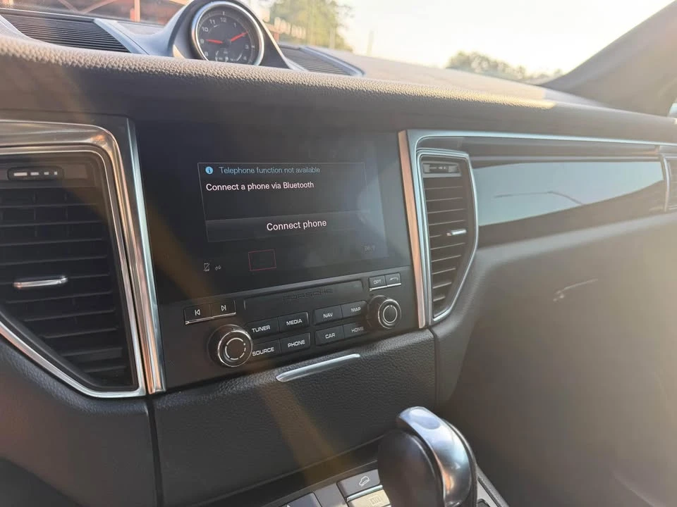 2018 Porsche Macan S - Image 12 of 14