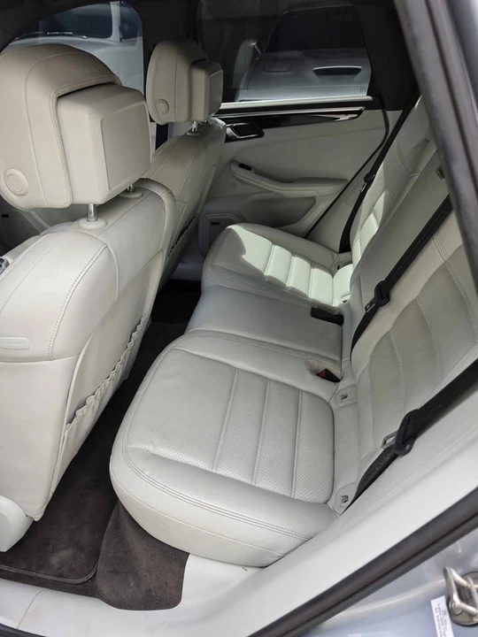 2018 Porsche Macan S - Image 6 of 8