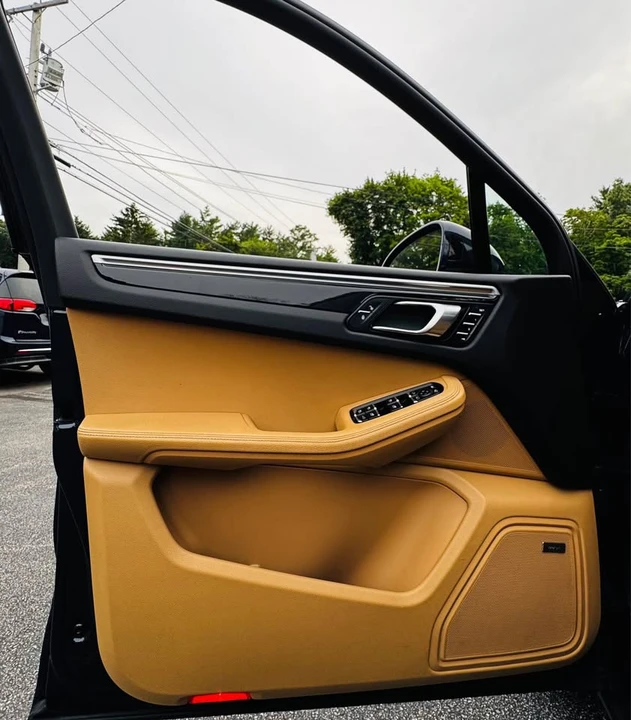 2018 Porsche Macan S - Image 10 of 20