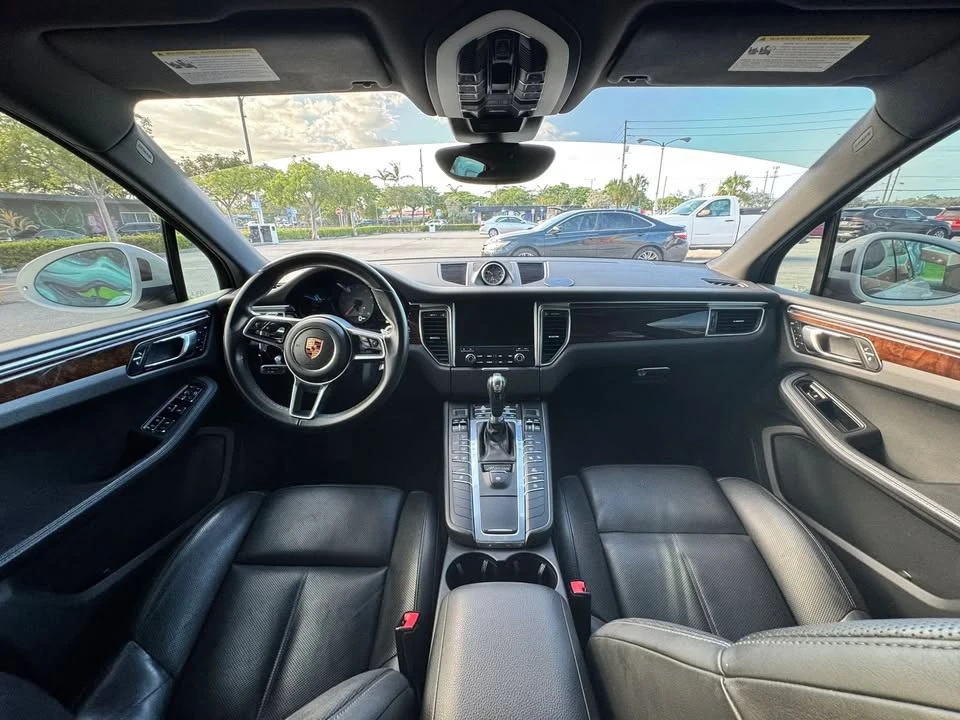 2018 Porsche Macan S - Image 17 of 20
