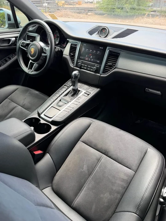 2018 Porsche Macan S - Image 9 of 14