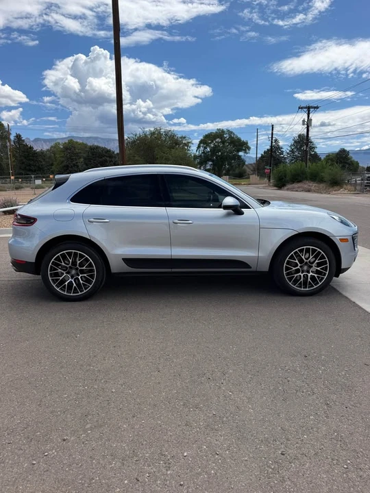 2018 Porsche Macan S - Image 8 of 14