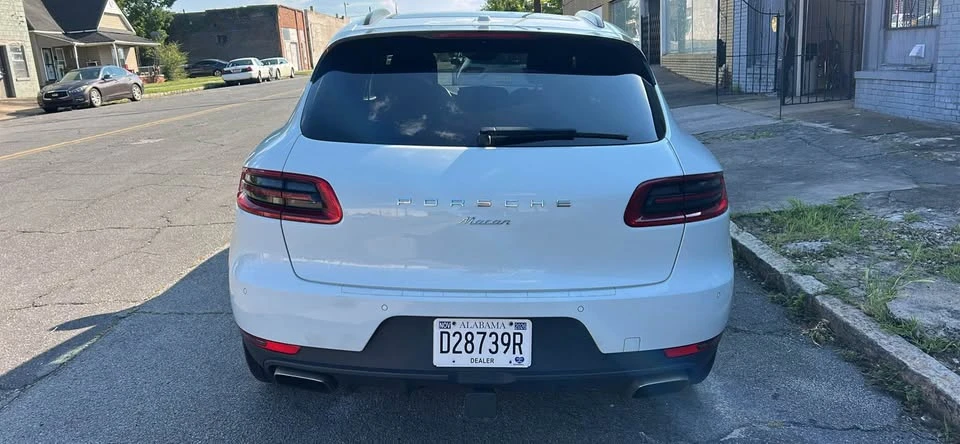 2018 Porsche Macan S - Image 8 of 20