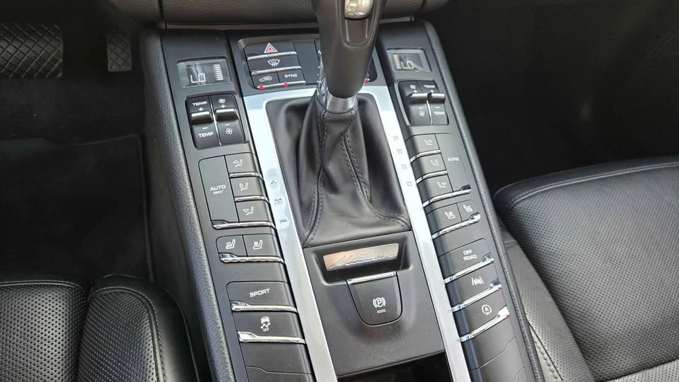 2018 Porsche Macan S - Image 7 of 13