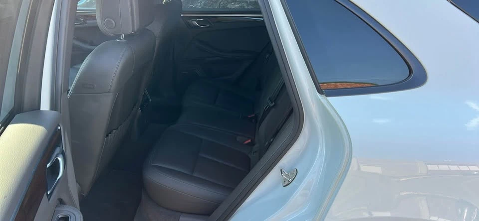 2018 Porsche Macan S - Image 14 of 20
