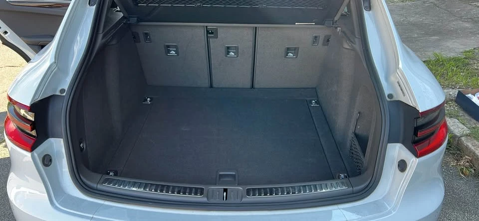 2018 Porsche Macan S - Image 19 of 20