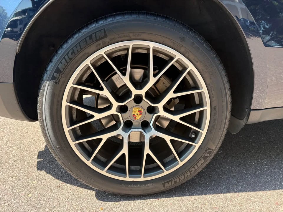 2018 Porsche Macan S - Image 19 of 20