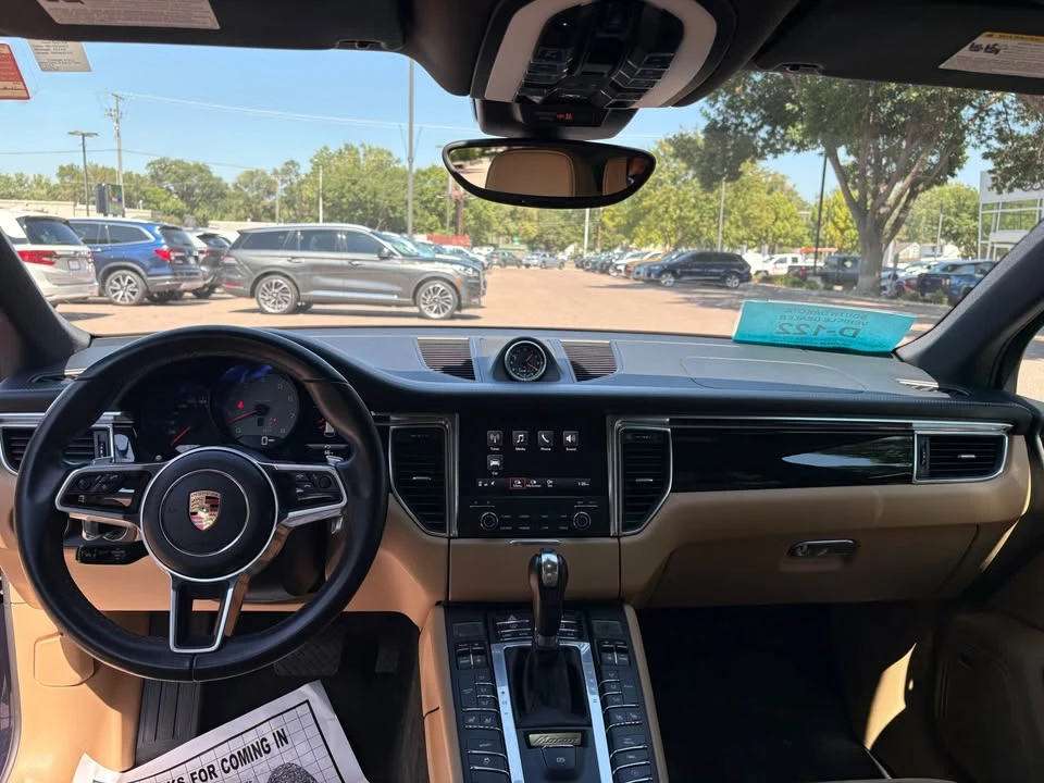 2018 Porsche Macan S - Image 7 of 20
