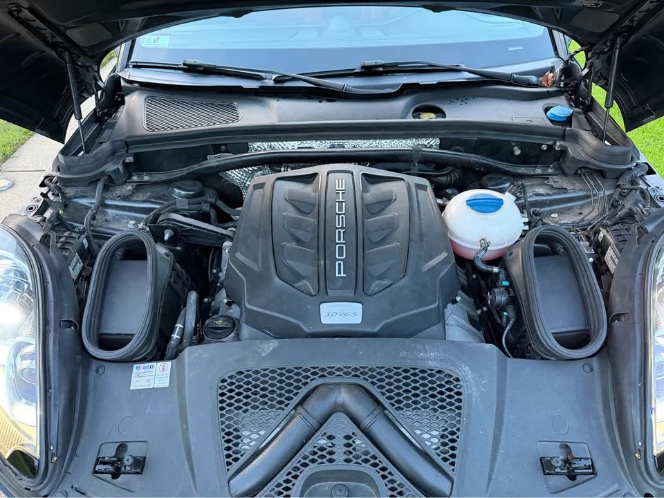 2018 Porsche Macan S - Image 18 of 20