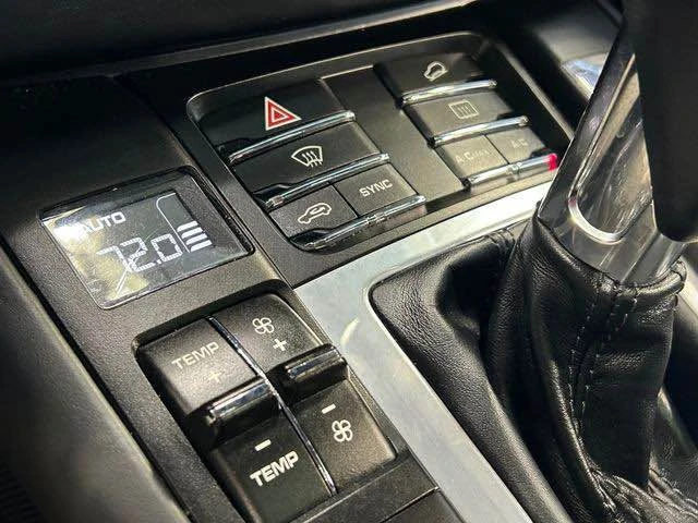 2018 Porsche Macan S - Image 15 of 20
