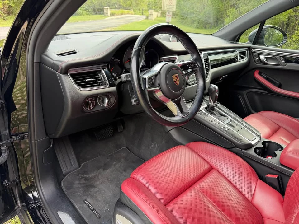 2018 Porsche Macan S - Image 8 of 20