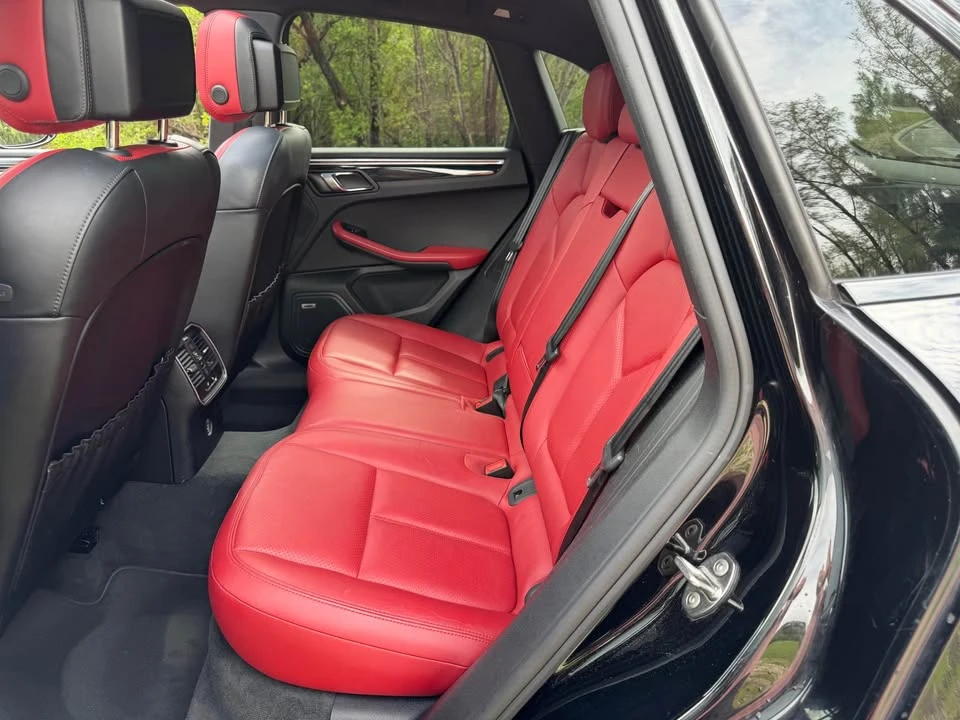 2018 Porsche Macan S - Image 16 of 20