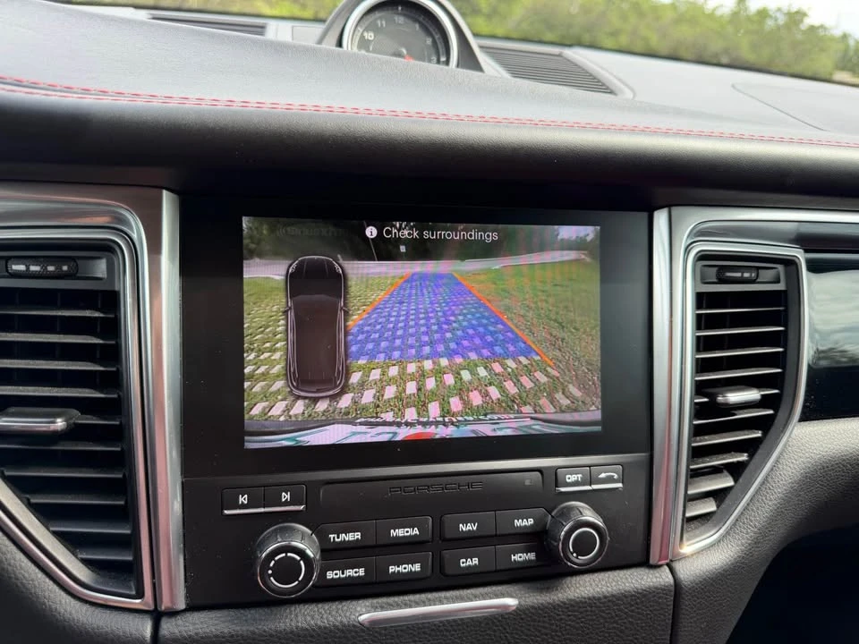 2018 Porsche Macan S - Image 12 of 20