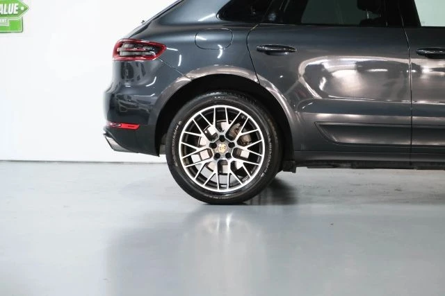 2018 Porsche Macan S - Image 11 of 21