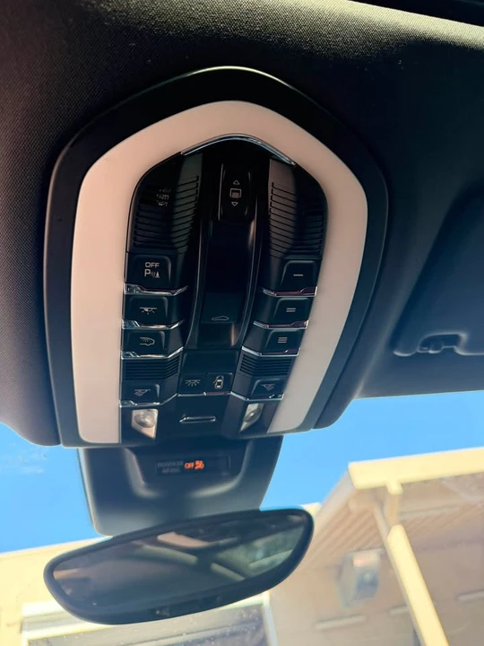 2018 Porsche Macan S - Image 12 of 14