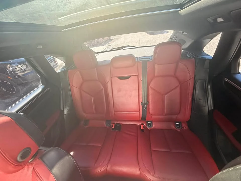 2018 Porsche Macan S - Image 9 of 14