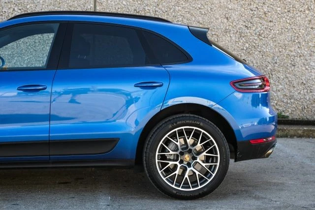 2018 Porsche Macan S - Image 16 of 21