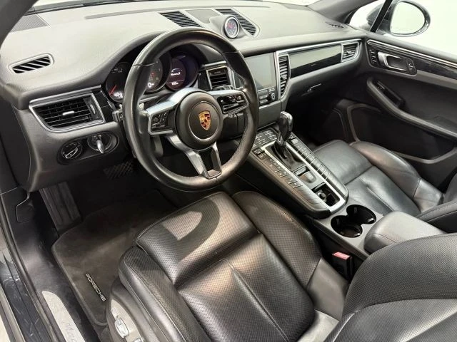 2018 Porsche Macan S - Image 15 of 21
