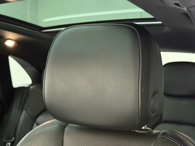 2018 Porsche Macan S - Image 18 of 21