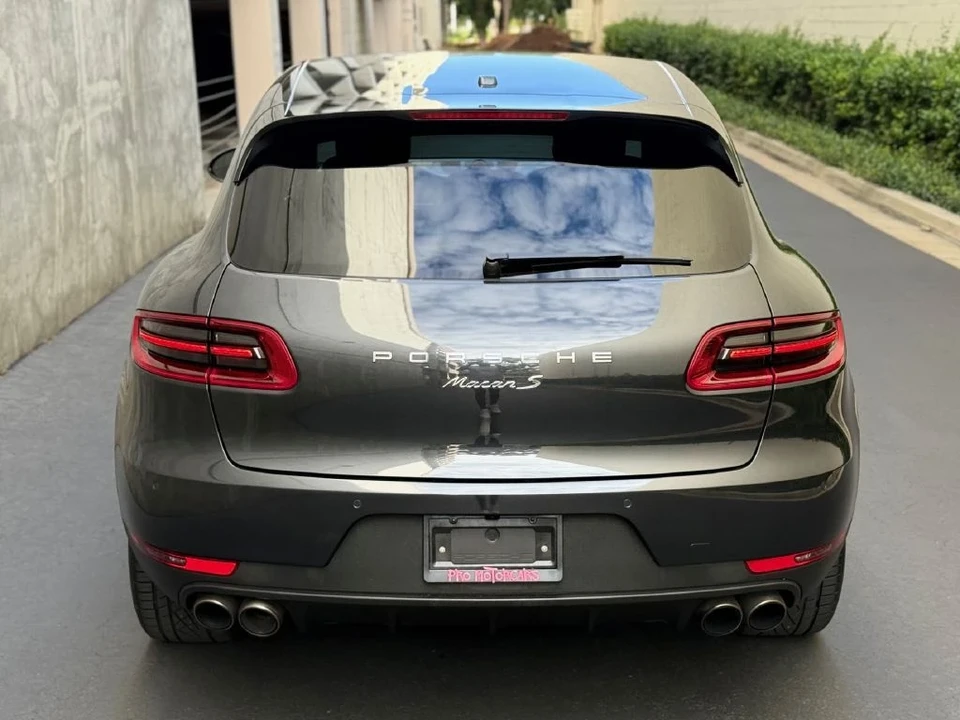 2018 Porsche Macan S - Image 10 of 21