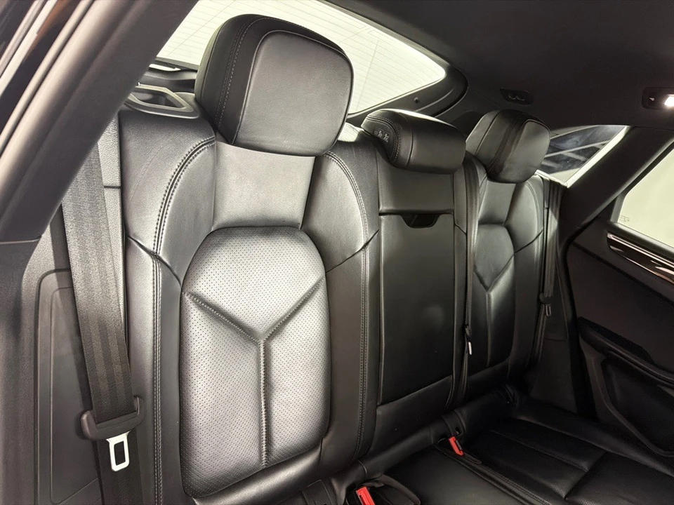 2018 Porsche Macan S - Image 22 of 26