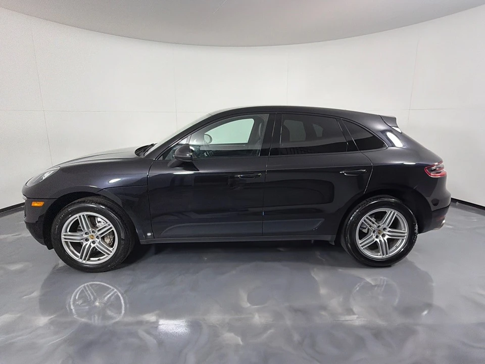 2018 Porsche Macan S - Image 8 of 26