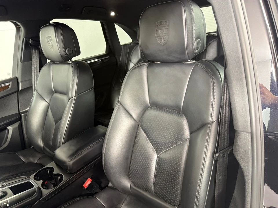 2018 Porsche Macan S - Image 13 of 26
