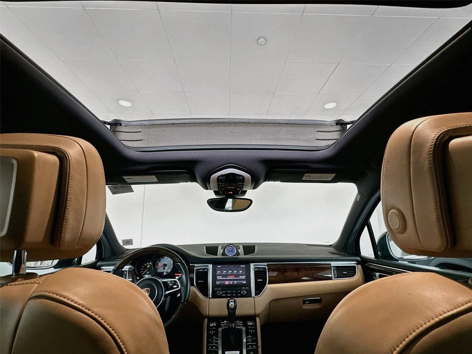 2018 Porsche Macan S - Image 23 of 31