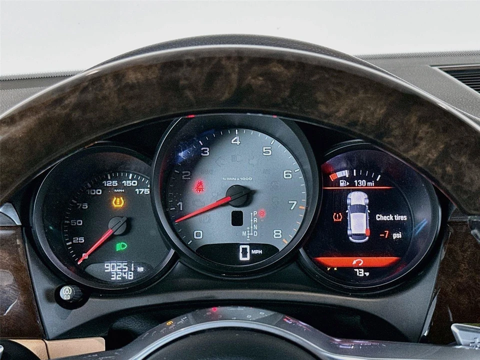 2018 Porsche Macan S - Image 12 of 31