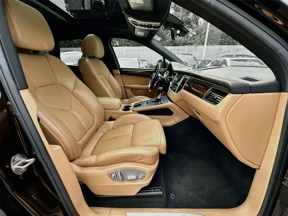 2018 Porsche Macan S - Image 30 of 31