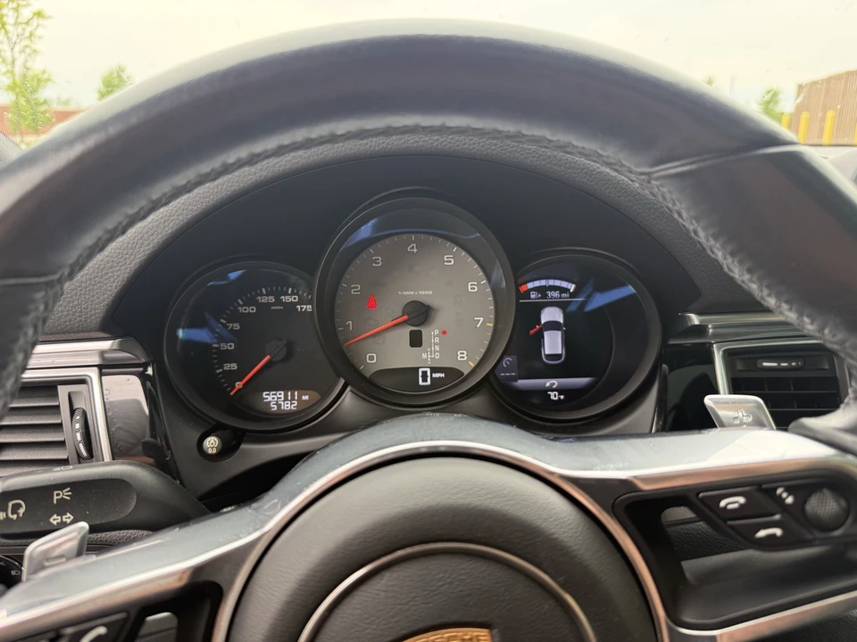 2018 Porsche Macan S - Image 13 of 22