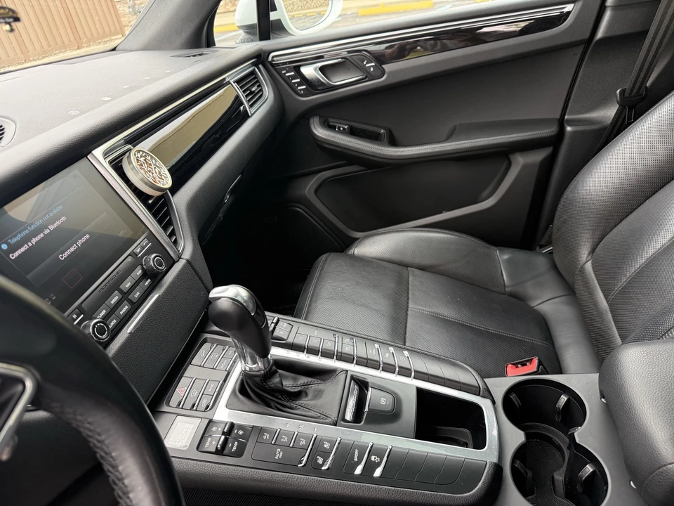2018 Porsche Macan S - Image 14 of 22