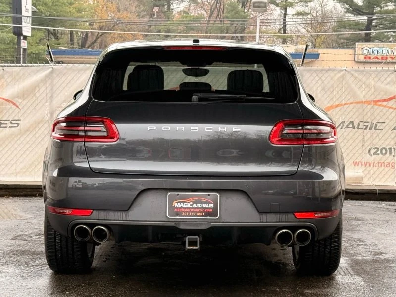 2018 Porsche Macan S - Image 10 of 12