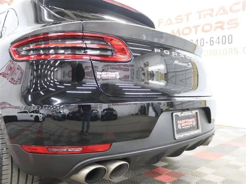 2018 Porsche Macan S - Image 10 of 12