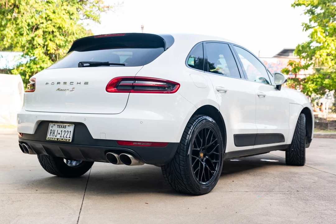 2018 Porsche Macan S - Image 9 of 31