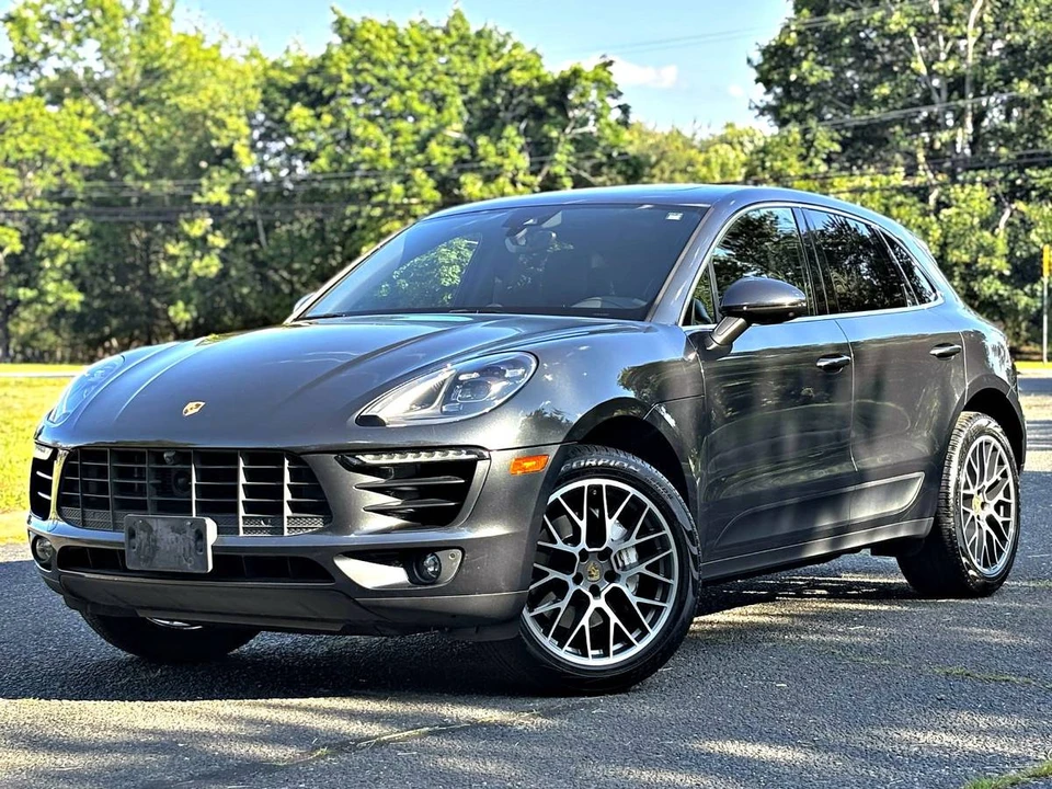2018 Porsche Macan S - Image 2 of 17