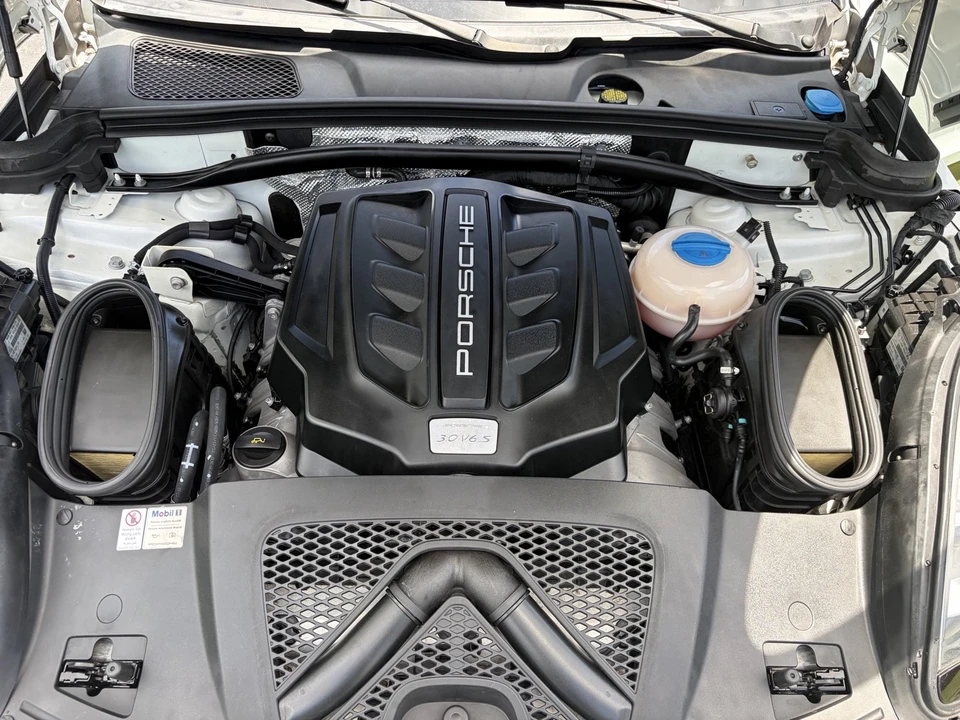 2018 Porsche Macan S - Image 28 of 28