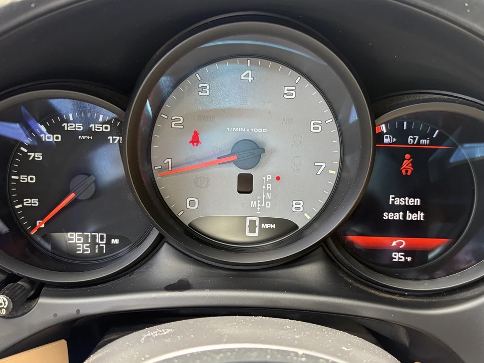 2018 Porsche Macan S - Image 17 of 28