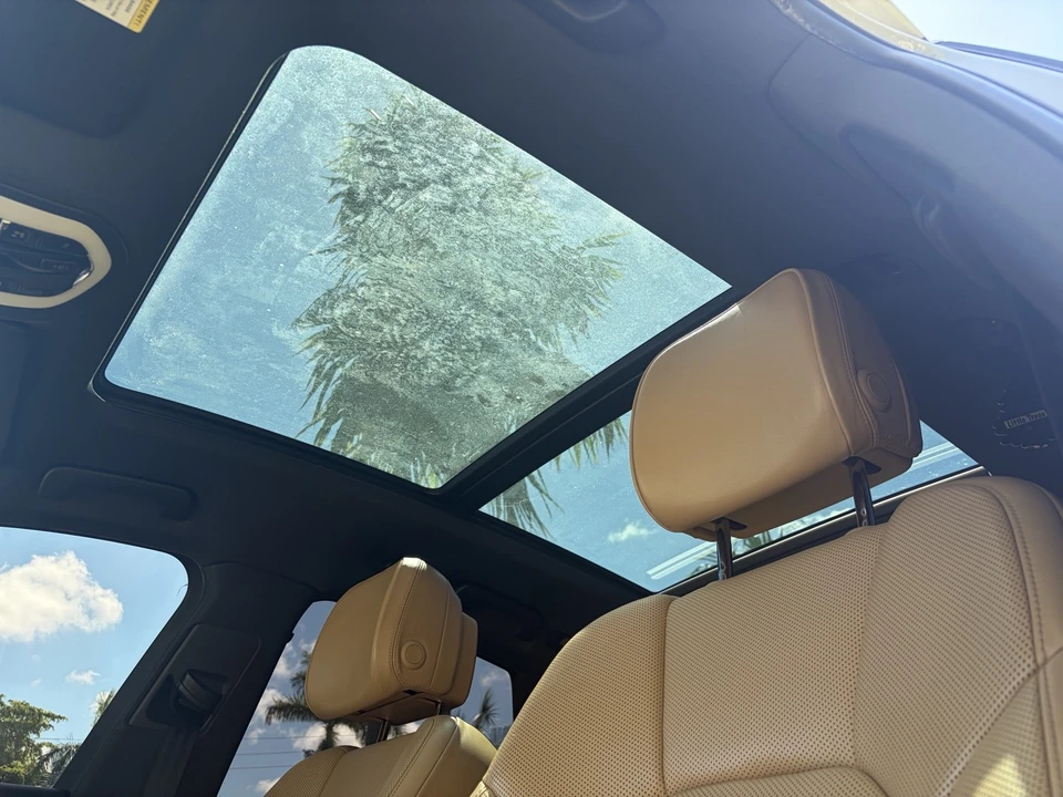 2018 Porsche Macan S - Image 25 of 28