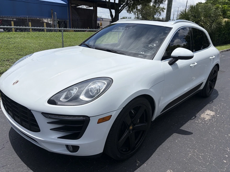 2018 Porsche Macan S - Image 2 of 28