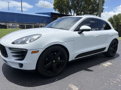 2018 Porsche Macan S