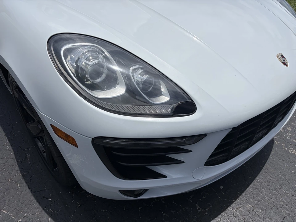 2018 Porsche Macan S - Image 16 of 28