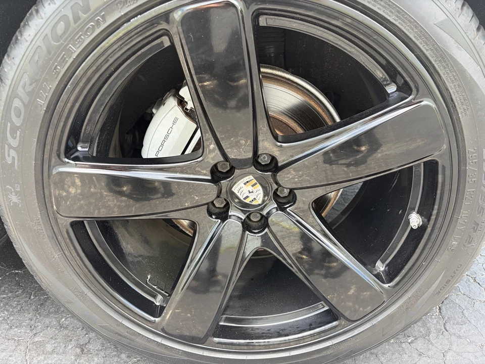 2018 Porsche Macan S - Image 14 of 28