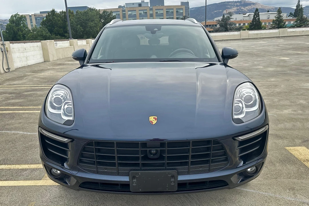 2018 Porsche Macan S - Image 2 of 31