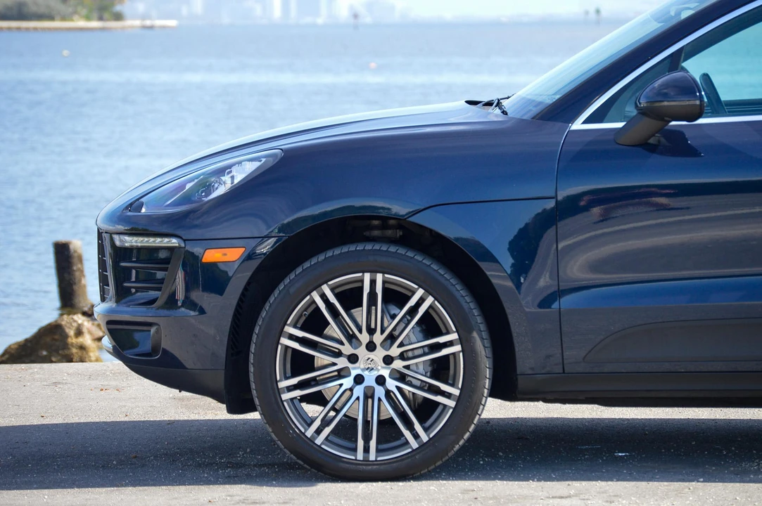 2018 Porsche Macan S - Image 21 of 31