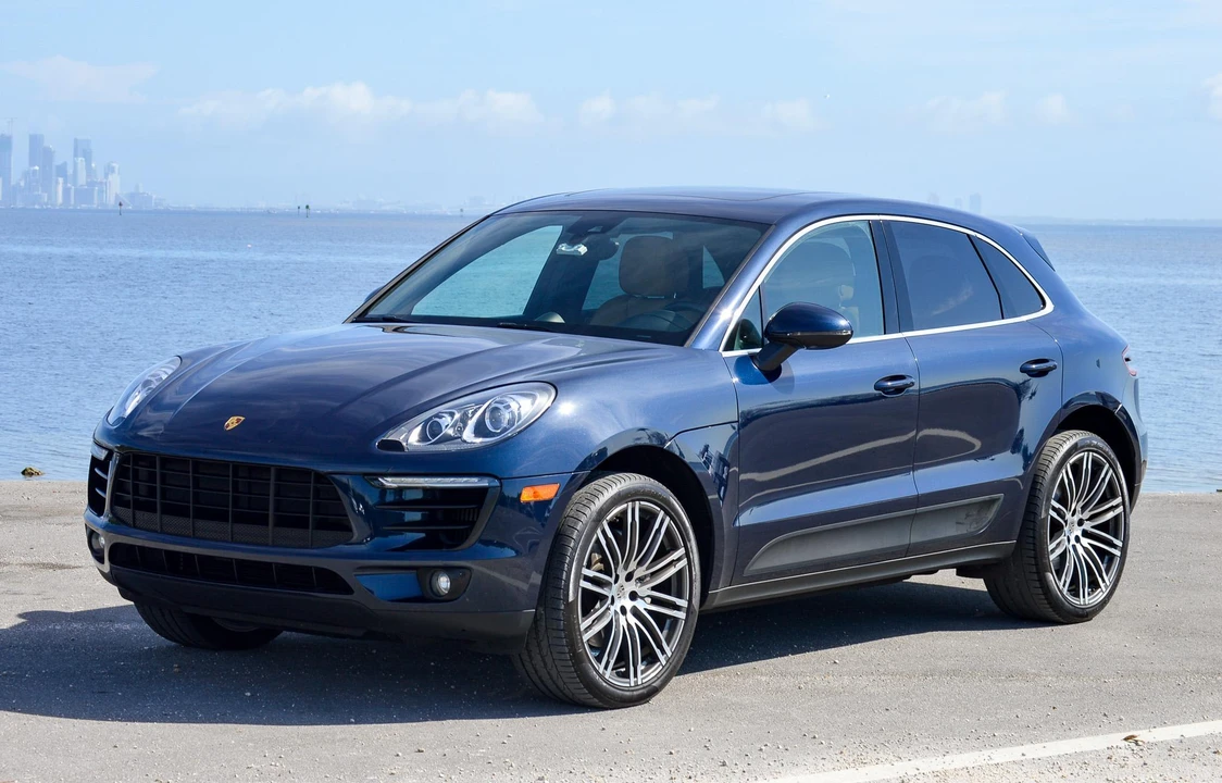 2018 Porsche Macan S - Image 8 of 31
